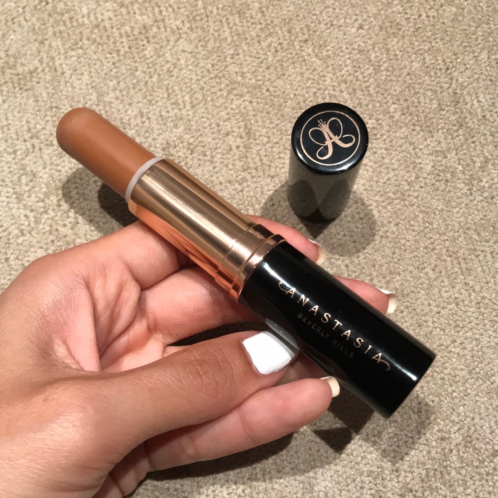 Anastasia Beverly Hills Foundation Stick chestnut